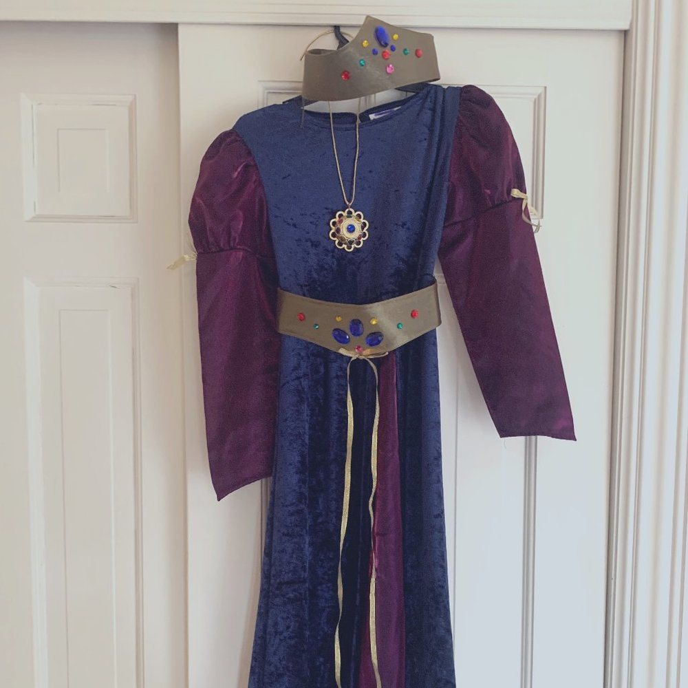American Girl Halloween Costume: Medieval Princess for Girls